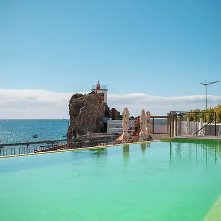 Hotel Pestana Churchill Bay Camara de Lobos