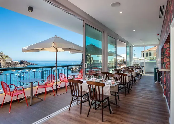 Pestana Churchill Bay 4* Câmara de Lobos