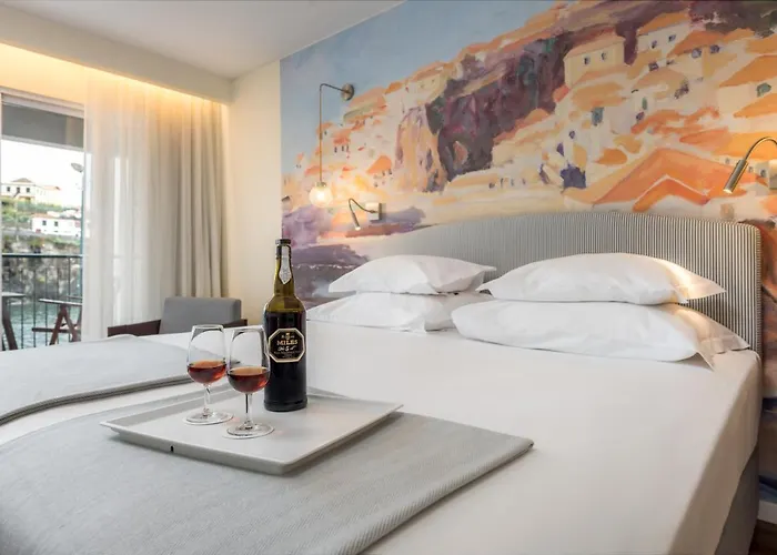 酒店 Pestana Churchill Bay 卡马拉-德洛布什